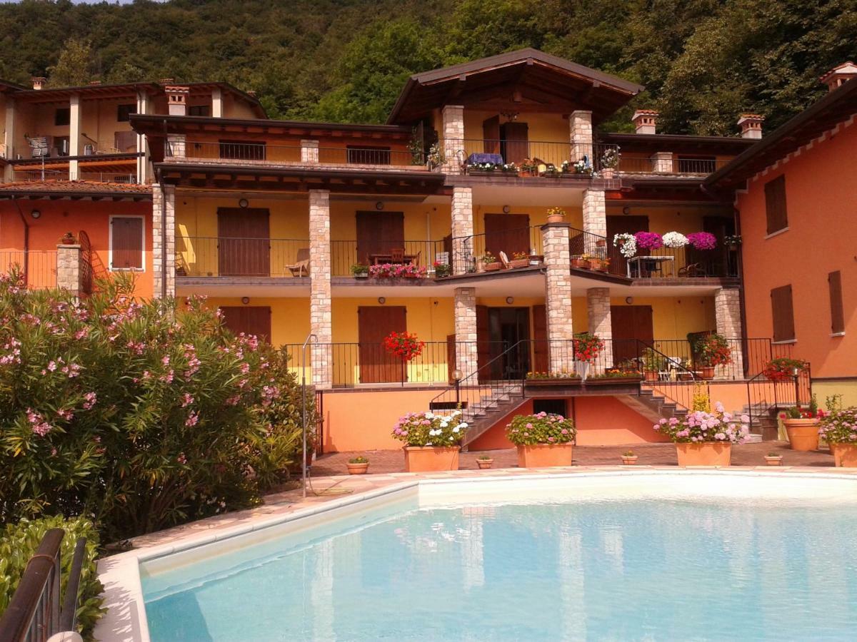 Relax Vista Lago Villanuova sul clisi Екстер'єр фото